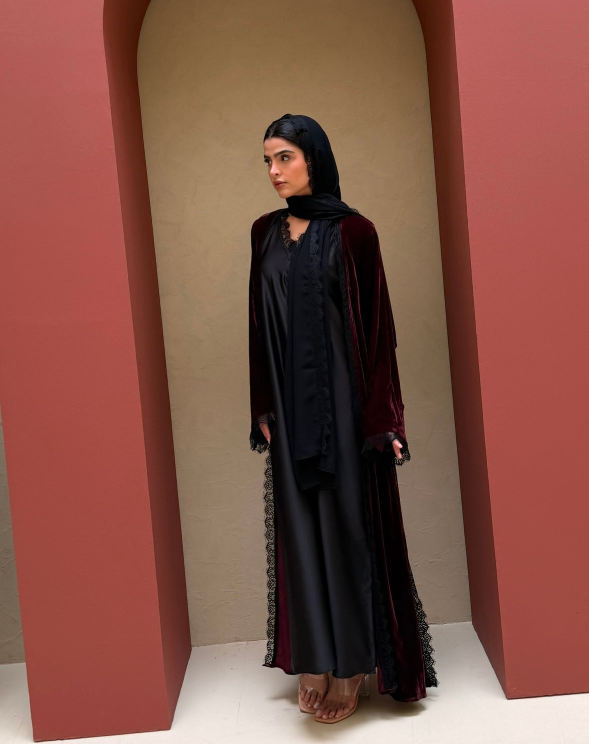 Inayah Velvet Lace Abaya Set - Plum/Black