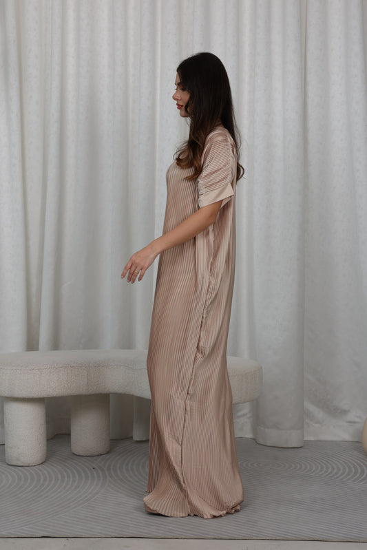 Pari Pleated Dress - Vanilla