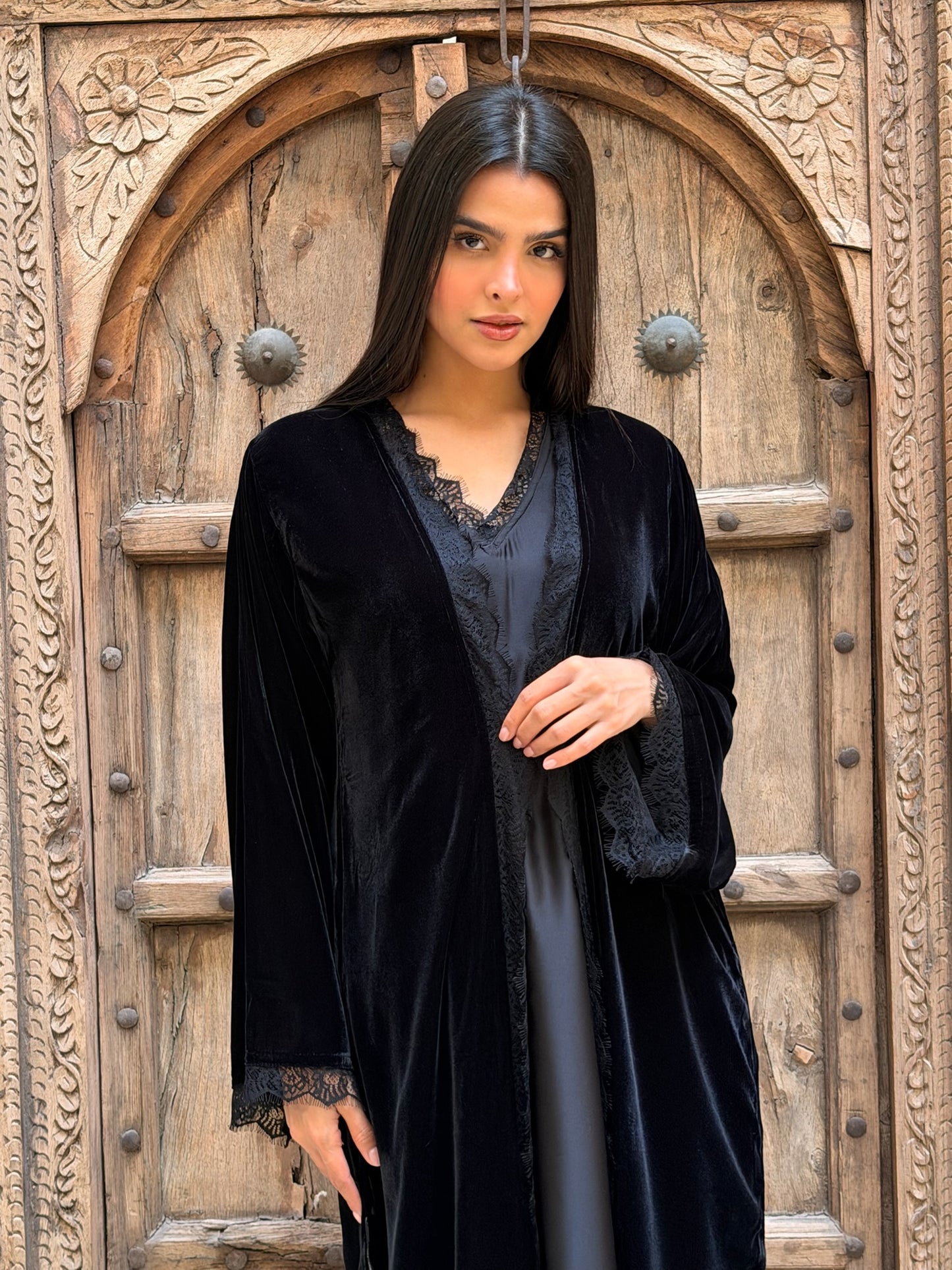 Inayah Velvet Lace Abaya Set - Black