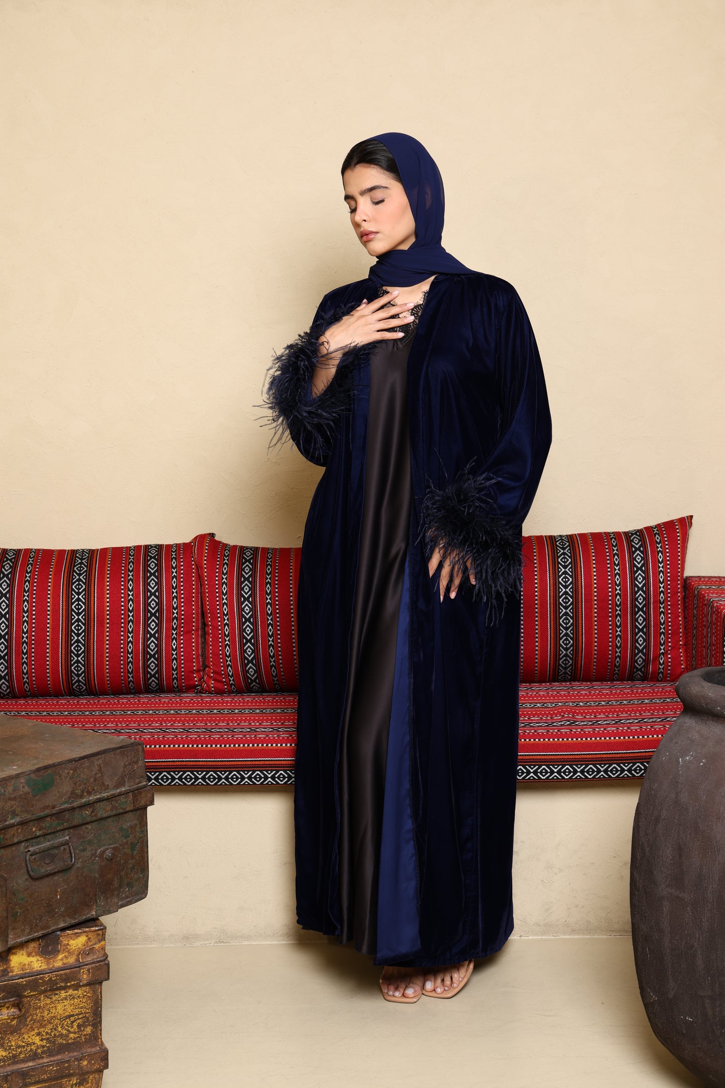 Asmaa Velvet Feather Abaya - Navy